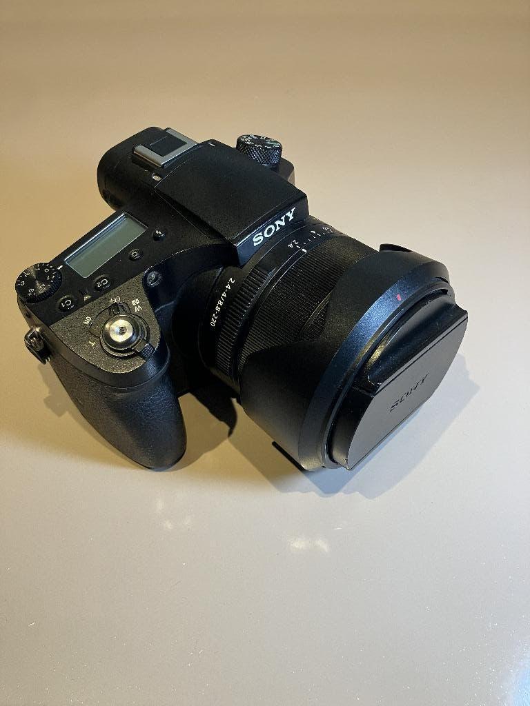 Sony RX10 M3, Gebruikt, Compact, Sony, 8 keer of meer