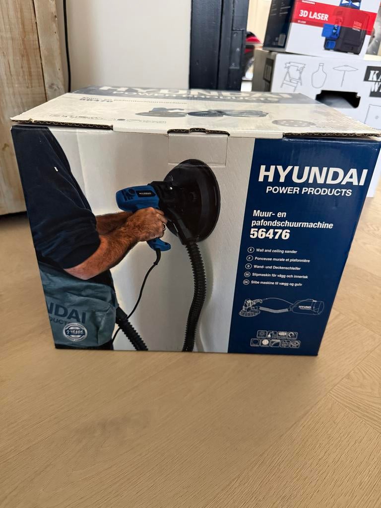 Hyundai Muur- en Plafondschuurmachine 56476, Ophalen of Verzenden, Gebruikt, 600 tot 1200 watt, Overige typen