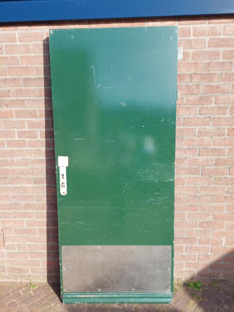 Schuurdeuren / poortdeuren / achterdeur 4 x, Ophalen, 80 tot 100 cm, Buitendeur, 200 tot 215 cm