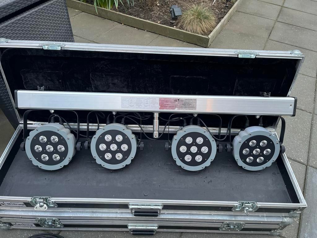 Showtec Tri-LED Par & Stairville Fourbar incl cases, Muziek en Instrumenten, Licht en Laser, Ophalen, Gebruikt, Licht, Kleur