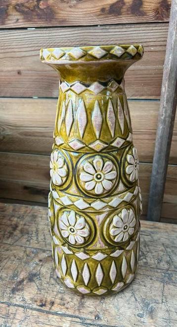 Vintage W-Germany Vaas Groen/Geel Bloemen beschikbaar voor biedingen