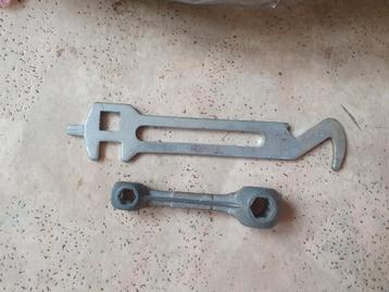 Stiftgaten kalkoengaten spullen beschikbaar voor biedingen