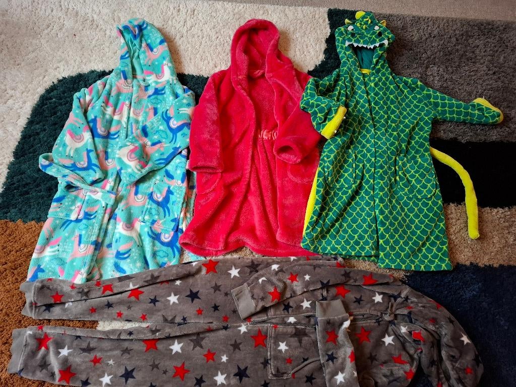 Badjassen en onesie voor kinderen, maat 122-140, Ophalen of Verzenden, Zo goed als nieuw, Maat 128