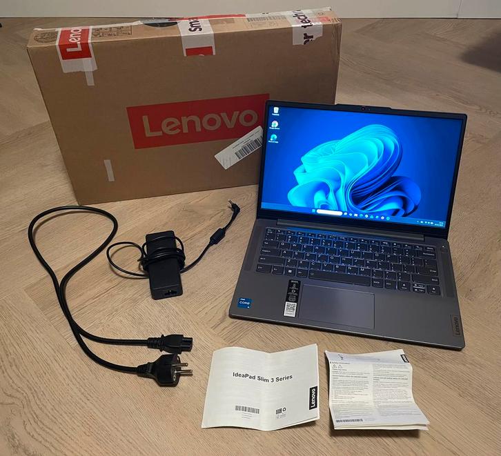 Lenovo IdeaPad Slim 3 14IAH8, Computers en Software, Windows Laptops, Gebruikt, 14 inch, SSD, 4 Ghz of meer, 8 GB, Qwerty, Met videokaart