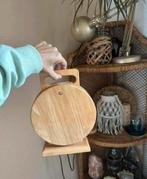 Houten snijplanken op een houder - rond model, Ophalen of Verzenden, Zo goed als nieuw