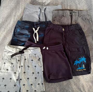 Kinderkleding: korte broeken maat 98-104-110 beschikbaar voor biedingen