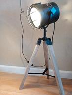 Vloerlamp industriëel., Ophalen, Zo goed als nieuw, Minder dan 100 cm