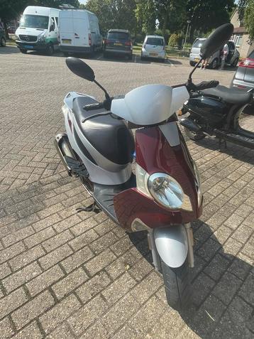 Generic Ideo 50 Scooter beschikbaar voor biedingen