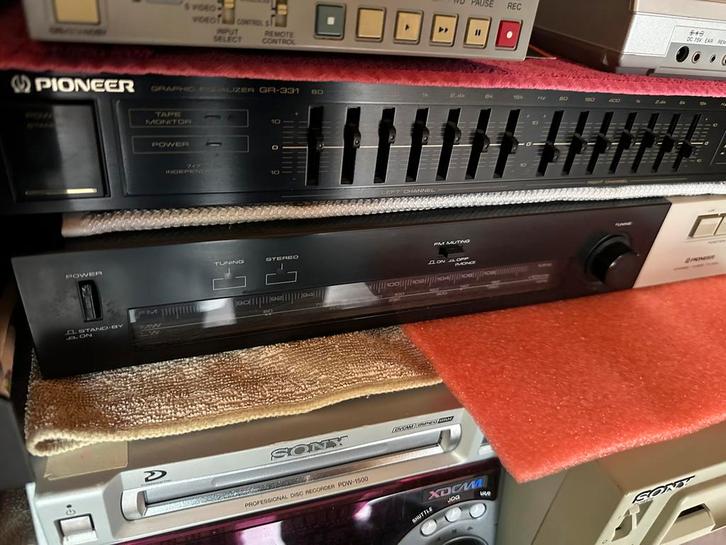 Pioneer GR-331 Equalizer & Vintage JVC SEA-12 S.E.A. 7 Band, Audio, Tv en Foto, Tuners, Gebruikt, Analoog, Ophalen of Verzenden