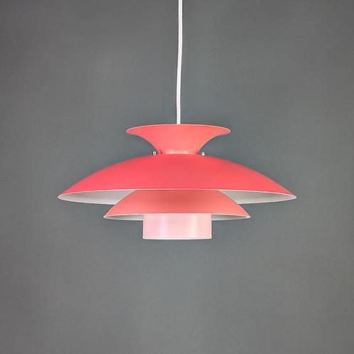Roze hanglamp, vintage deens design, Horn Belysning lamp, Huis en Inrichting, Lampen | Hanglampen, Zo goed als nieuw, 75 cm of meer