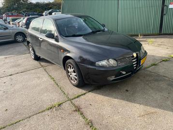 Te koop Alfa Romeo 147 in onderdelen  beschikbaar voor biedingen