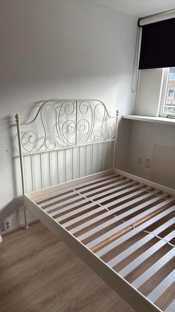 Ikea bed wit 1.40 met lattenbodem beschikbaar voor biedingen