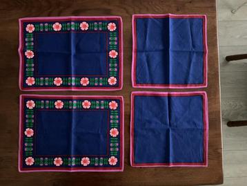 Set Placemats en Servetten beschikbaar voor biedingen
