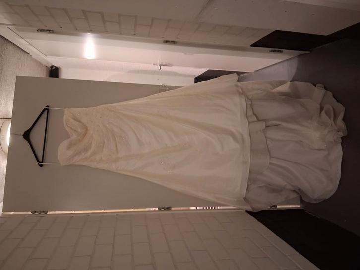 Mooie trouwjurk., Kleding | Dames, Trouwkleding en Trouwaccessoires, Gedragen, Trouwjurk, Wit, Ophalen of Verzenden