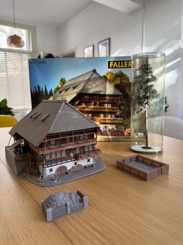Faller - Schwarzwald Boerderij beschikbaar voor biedingen