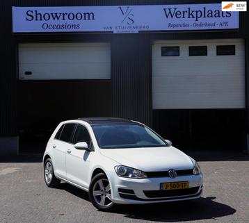 Volkswagen Golf 1.2 TSI Highline panoramadak PDC STOELVW APK beschikbaar voor biedingen
