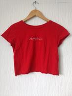 Pull & Bear rode crop top met tekst maat M, Maat 38/40 (M), Verzenden, Nieuw, Korte mouw