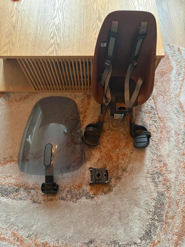 Fietsstoeltje voorop incl. windscherm van Urban Iki, Fietsen en Brommers, Fietsaccessoires | Fietsstoeltjes, Zo goed als nieuw