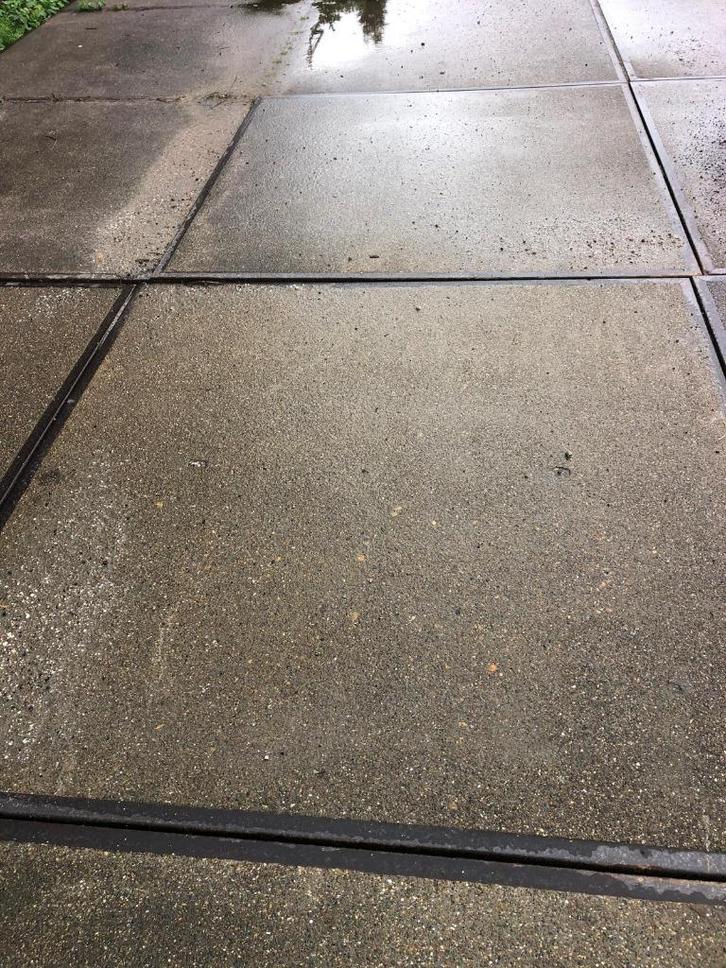 500 stuks gebruikte betonplaten 200x200x16cm met hoeklijn, Tuin en Terras, Bielzen en Borders, Gebruikt, Beton, Minder dan 100 cm