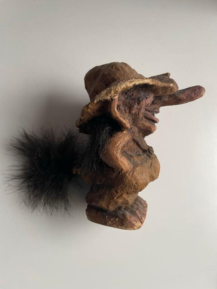 Nyform Trol 264 - Eenoog met hoed, Verzamelen, Poppetjes en Figuurtjes, Gebruikt, Ophalen of Verzenden