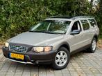 Volvo XC70 2.5T AWD | Nette Youngtimer NieuweAPK Boekjes NAP, Auto's, Volvo, Automaat, 1800 kg, XC70, Vierwielaandrijving