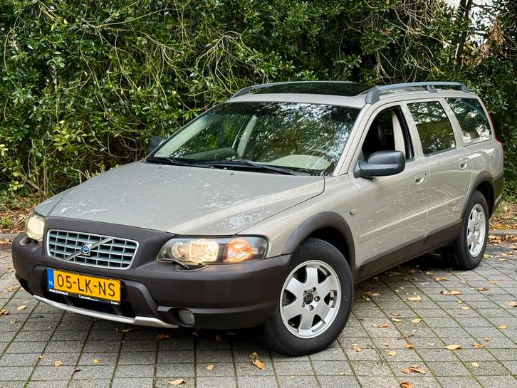 Volvo XC70 2.5T AWD | Nette Youngtimer NieuweAPK Boekjes NAP, Auto's, Volvo, Bedrijf, XC70, 4x4, ABS, Adaptieve lichten, Airbags