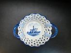 Delfts Blauw Schaal met Molen, Antiek en Kunst, Antiek | Keramiek en Aardewerk, Ophalen of Verzenden