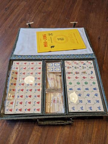 Vintage Mahjong Spel - Been en bamboe beschikbaar voor biedingen