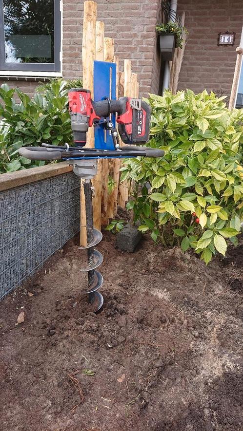accu grondboor, motor grondboor te huur € 25 per per dag., Tuin en Terras, Overige Tuin en Terras, Nieuw, Ophalen