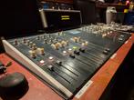 Dateq BCS 50 Broadcast Mengpaneel, Muziek en Instrumenten, Mengpanelen, Ophalen, Gebruikt, 10 tot 20 kanalen, Microfooningang