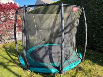 Berg Champion Trampoline 270cm - Gebruikt beschikbaar voor biedingen