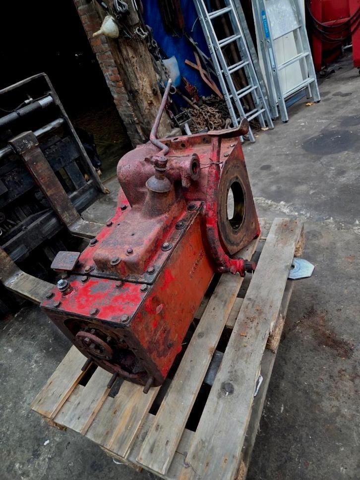 Versnellingsbak / achterbrug Mc Cormick W-9 / WD-9, Doe-het-zelf en Verbouw, Steigers, Overige typen, Minder dan 2 meter, Ophalen