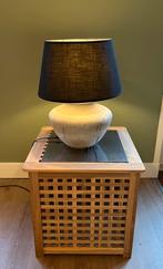Bijzettafel en mooie lamp met stenen voet, Huis en Inrichting, Ophalen, Gebruikt