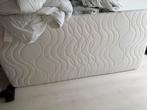 Gratis! Zie omschrijving!! Matras en vier seizoenen dekbed, Ophalen, Zo goed als nieuw, Eenpersoons