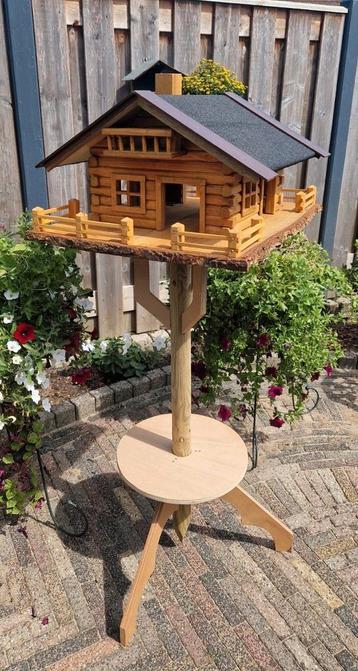 Handgemaakte vogelhuisjes – nieuw & uniek beschikbaar voor biedingen
