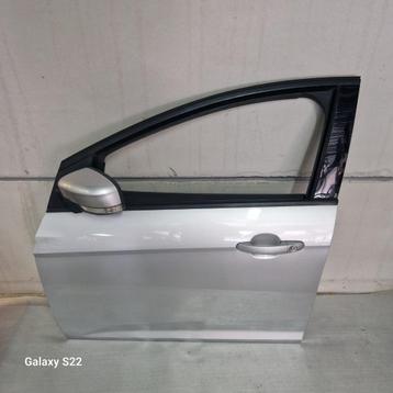 FORD FOCUS MK3 DEUR LV / OB  beschikbaar voor biedingen