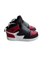 Nike Air Jordan 1 Low FlyEase “Bred” sneakers – maat 32, Gebruikt, Jongen of Meisje, Schoenen, Ophalen of Verzenden