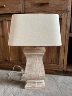 Lamp met massief houten voet, white wash look., Huis en Inrichting, Lampen | Tafellampen, Zo goed als nieuw, Hout, Ophalen