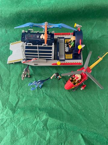 Playmobil dino wereld beschikbaar voor biedingen
