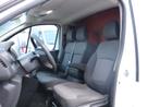 Renault Trafic 2.0 dCi 120pk L2 H1 Airco Navigatie Camera Tr, Auto's, Bestelauto's, Voorwielaandrijving, Stof, Gebruikt, Euro 6