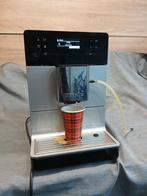 Coffee machine Miele, 10 kopjes of meer, Ophalen of Verzenden, Zo goed als nieuw, Afneembaar waterreservoir