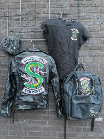 South Side Serpents Kleding Set (Riverdale) beschikbaar voor biedingen