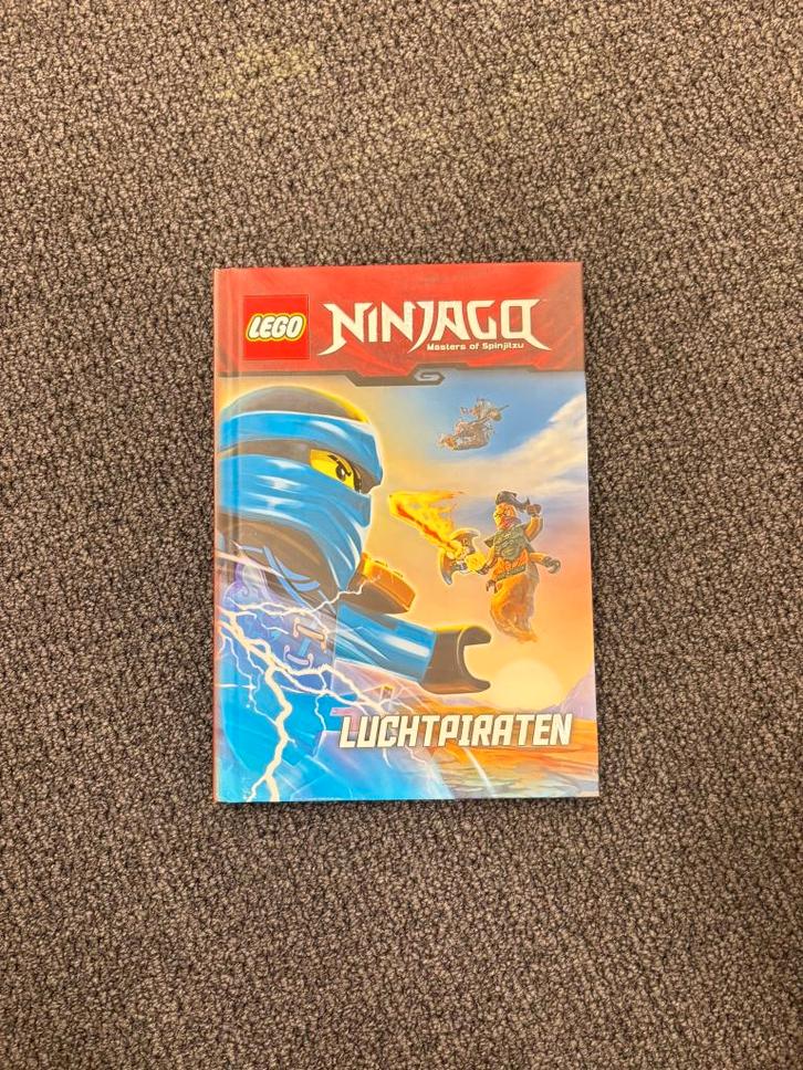 Leesboek Lego Ninjago Masters of Spinjitzu Luchtpiraten, Boeken, Kinderboeken | Jeugd | onder 10 jaar, Zo goed als nieuw, Fictie algemeen