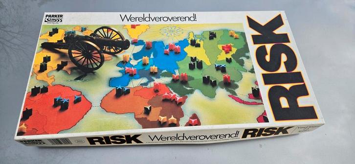 Risk Bordspel - Wereldverovering!, Hobby en Vrije tijd, Gezelschapsspellen | Bordspellen, Gebruikt, Drie of vier spelers, Vijf spelers of meer