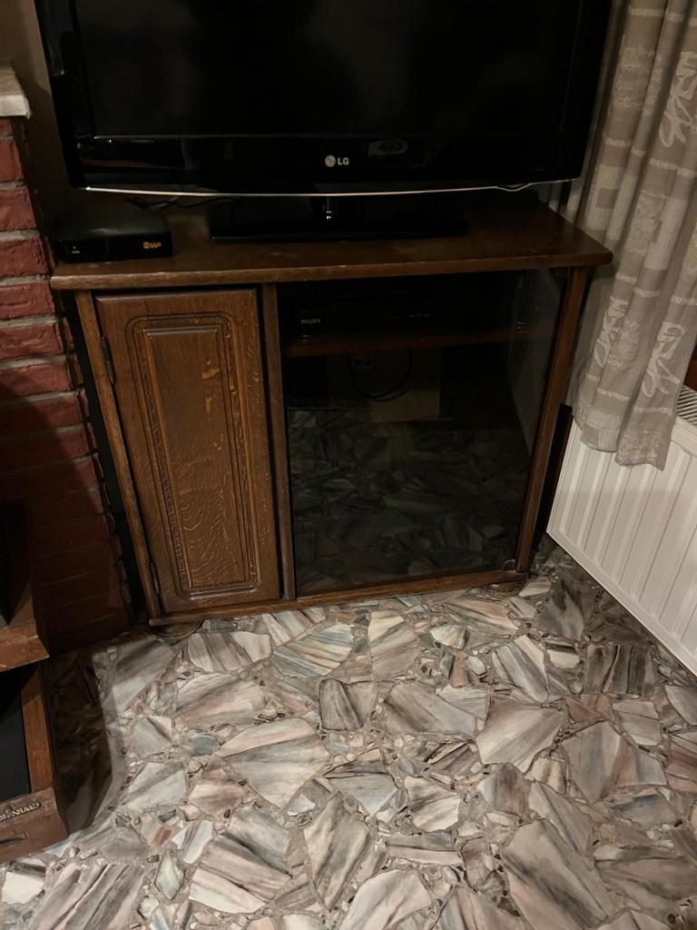 Houten TV meubel - Wegens verhuizing, Ophalen, Minder dan 50 cm, Gebruikt, Eikenhout