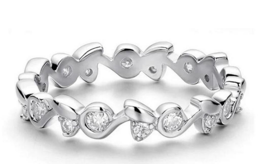 Prachtige zilveren ringen Moissanite, Sieraden, Tassen en Uiterlijk, Ringen, Nieuw, Dame, Zilver, Ophalen of Verzenden