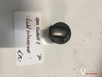 Opel Kadett E 1990 Lichtschakelaar beschikbaar voor biedingen