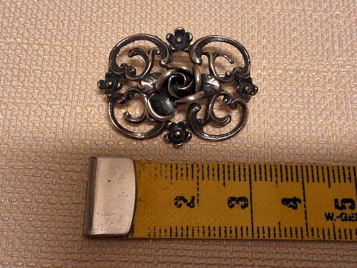 Zilveren Broche Theodor Klotz Pforzheim Roos, Sieraden, Tassen en Uiterlijk, Broches, Gebruikt, Zilver, Zilver, Minder dan 4 cm
