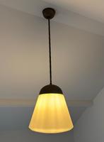 schoollamp van opaalglas Industria Rotterdam (jaren 50), Ophalen, Zo goed als nieuw, Glas, 75 cm of meer