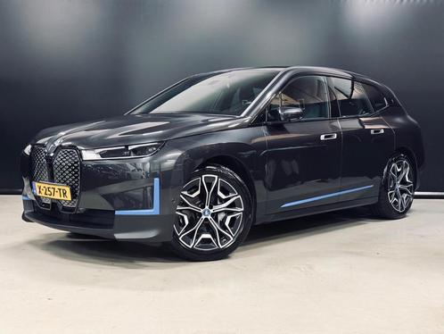 BMW IX XDrive40 High Executive 77 kWh 326PK, 360 Cam, Harman, Auto's, BMW, Bedrijf, Te koop, iX, 360° camera, 4x4, ABS, Achteruitrijcamera